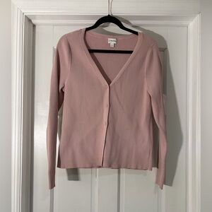 Elegant Light Pink V-Neck Cardigan